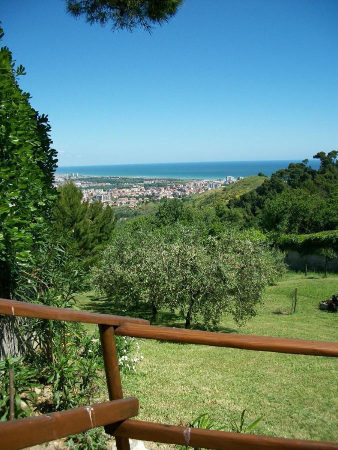 Montesilvano Marina B&B Luna Blu מראה חיצוני תמונה