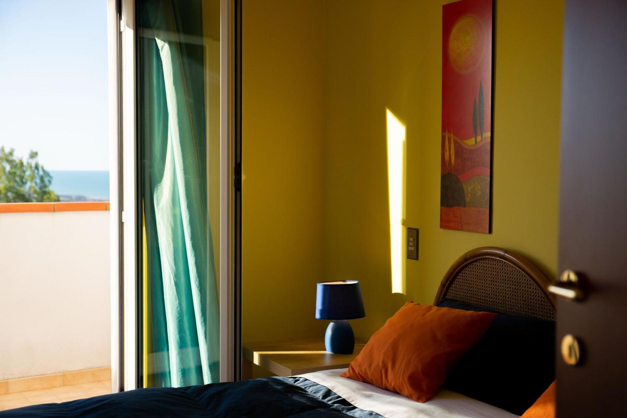 Montesilvano Marina B&B Luna Blu מראה חיצוני תמונה
